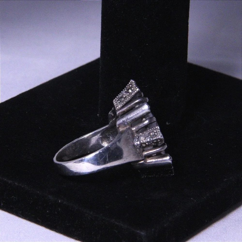 Vintage Sterling‎ Silver 925 Oval Clear Stone Marcasite Statement Ring Size 7.5